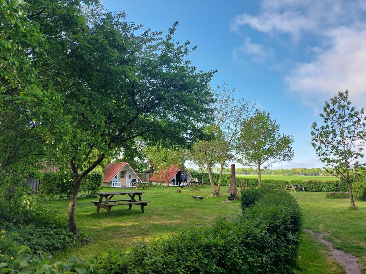 Slaaphuisjes Op Wielen Buitenwedde Westerwolde Exterior photo